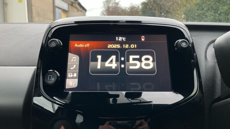 Toyota Aygo 1.0 VVT-i X-Trend TSS 5dr x-shift Petrol Hatchback